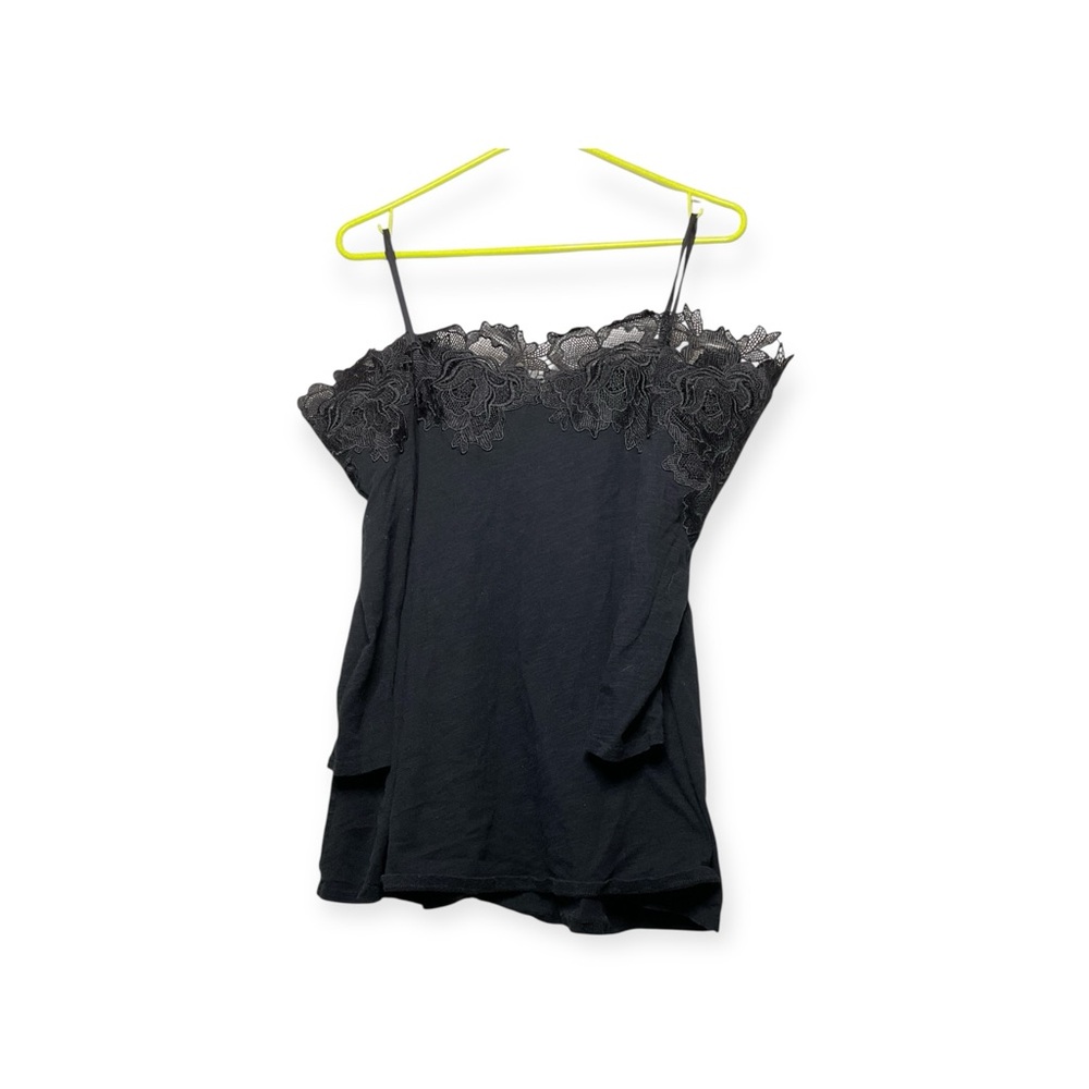 Women’s NWOT Anthropologie Meadow Rue cold shoulder lace accent top, size MP